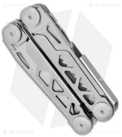 Boker Plus Specialist Pro Multi-Tool Aluminum (9-in-1) 11 Boker Plus Specialist Pro Multi-Tool Aluminum (9-in-1) -Knife Shop Boker Plus Specialist Pro Multi Tool Aluminum 9 in 1 Gray Aluminum BHQ 139184 jr spine