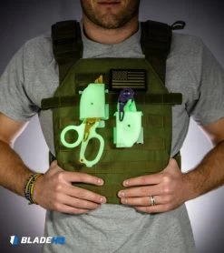 Leatherman Raptor Multi-Tool Scissors Glow/Gold Limited Edition -Knife Shop Leatherman Raptor Multi Tool Scissors Glow Purple Limited Edition BHQ 115026 kp vest web 1